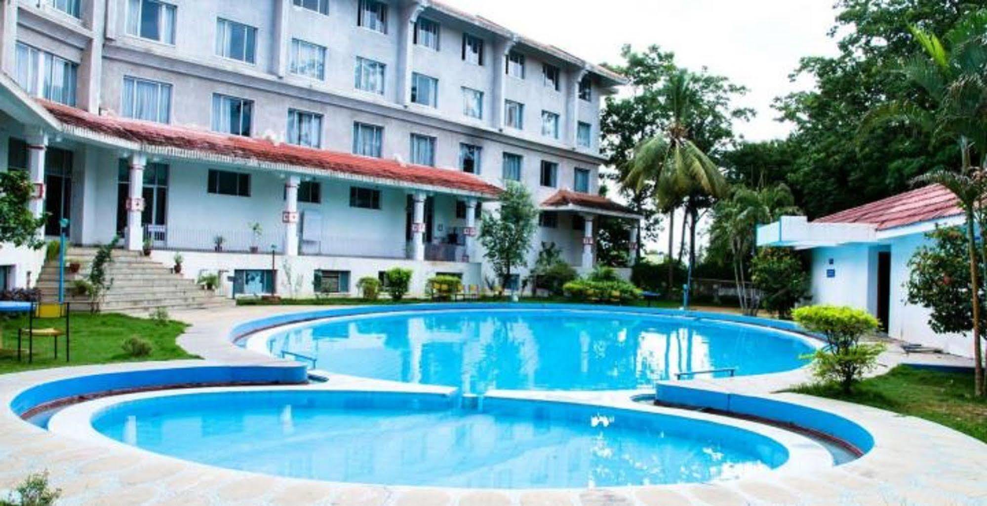 Ramee Guestline Tirupati Otel Dış mekan fotoğraf